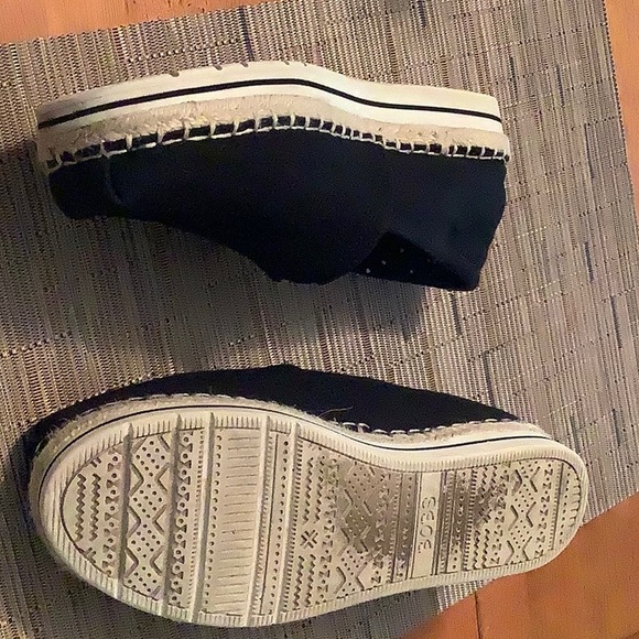 Platform Bobs - Picture 4 of 6